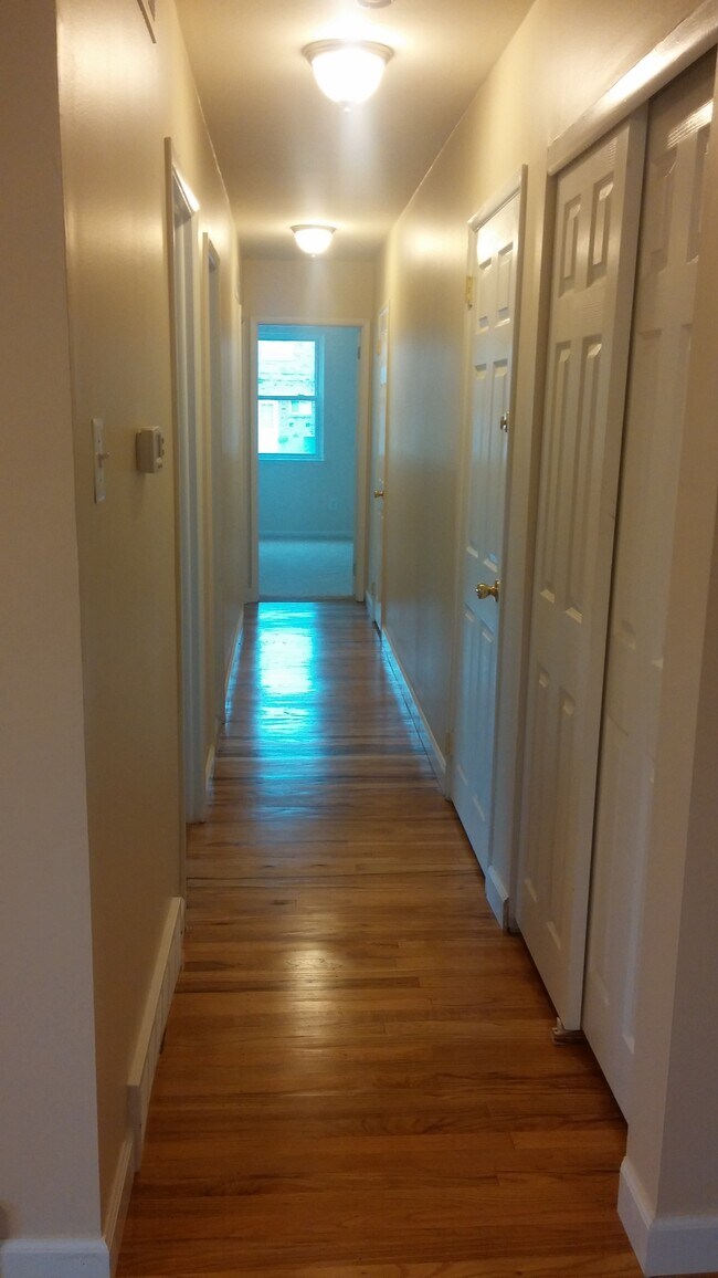 76202 Langdon St Unit 2nd Floor, Philadelphia, PA 19111 Apartments