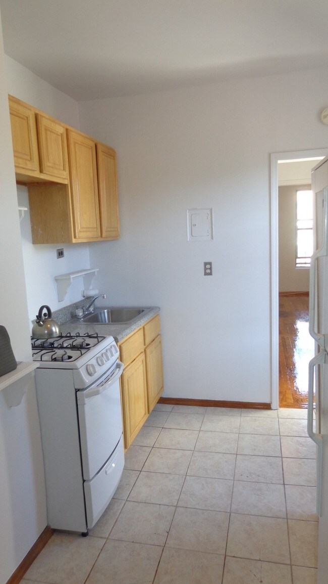 Kitchen - 717 S. S. REALTY, LLC