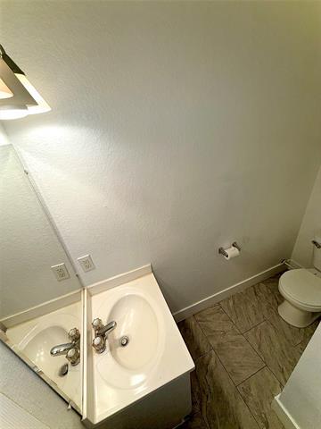 Foto del edificio - 4626 San Jacinto St