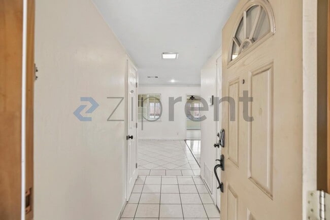 Building Photo - 3350 Denton Way