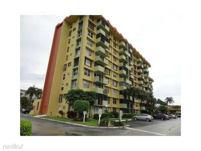 Building Photo - 777 S Federal Hwy