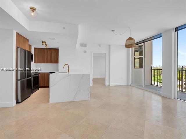 Building Photo - 4100 Salzedo St