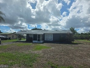 Building Photo - 311 Schoolside Dr
