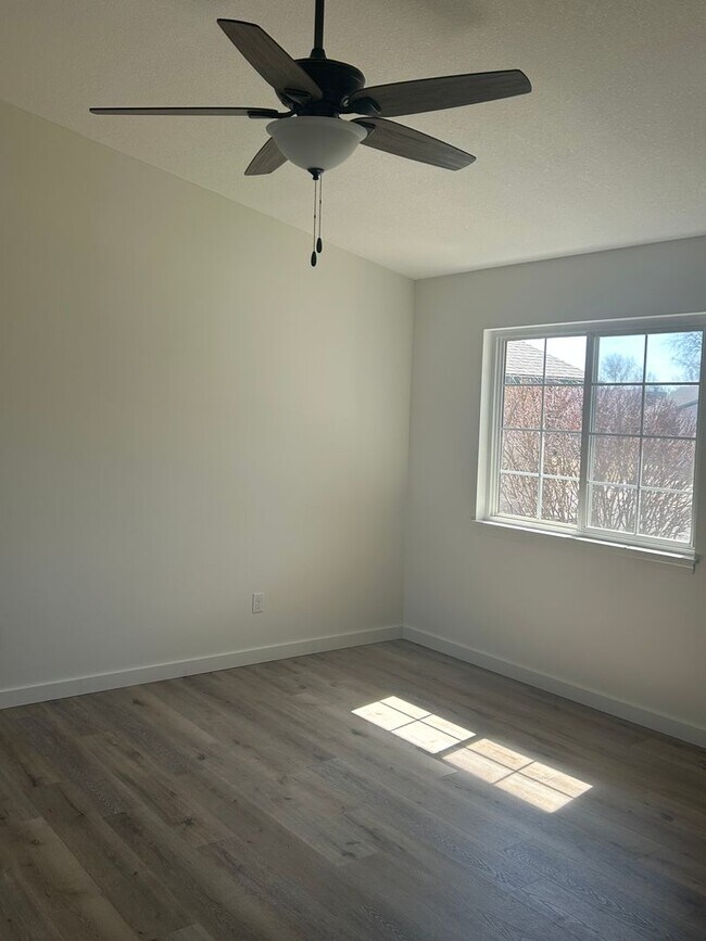 Foto del edificio - Remodeled West Side Home -4 bedroom