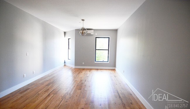 Foto del edificio - 271 Martense Street #2FR