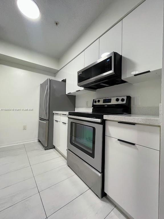 Building Photo - 12124 St.Andrews Pl
