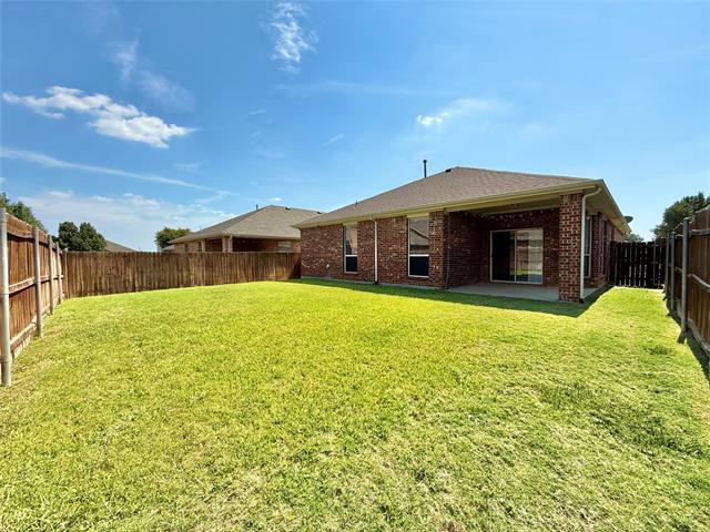 Foto del edificio - 10008 Tulare Ln