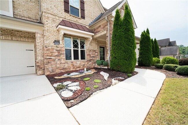 Building Photo - 1451 Torrington Dr