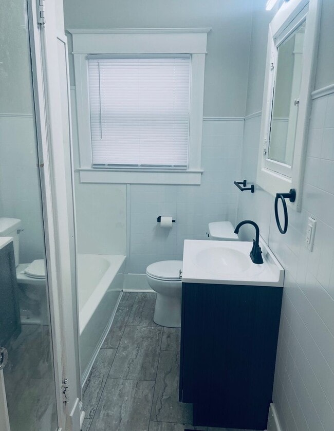 Foto del edificio - Beautifully renovated 3 bedroom house!