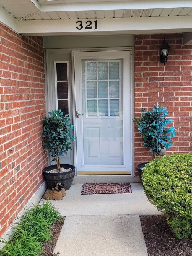 Foto del edificio - 321 Sheffield Dr