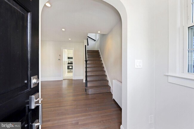 Foto del edificio - 4816 Leland St
