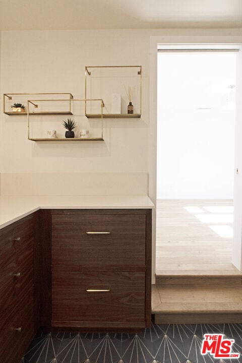 Foto del edificio - 1648 Rotary Dr