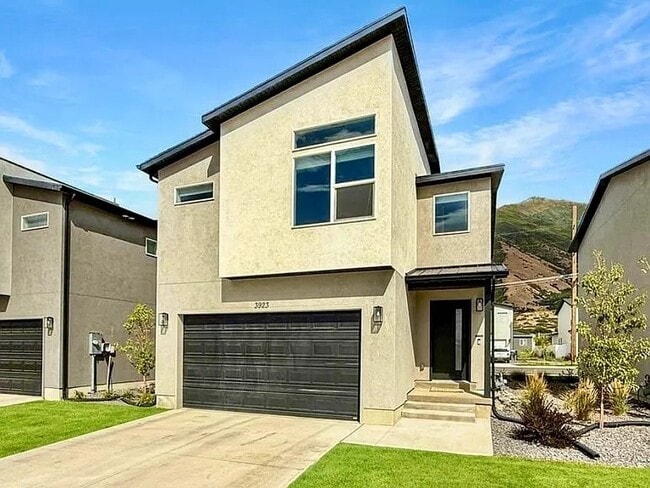 Building Photo - 3923 S White Ash Dr