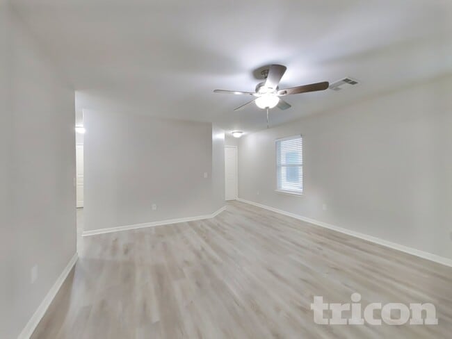 Building Photo - 9910 Waldens Pond Court
