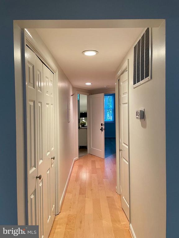 Foto del edificio - 1412 Corcoran St NW