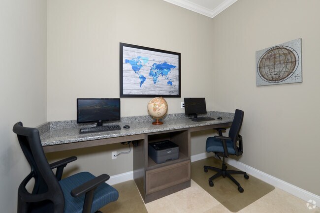 CENTRO DE NEGOCIOS LAS 24 HORAS - Bayside Country Club