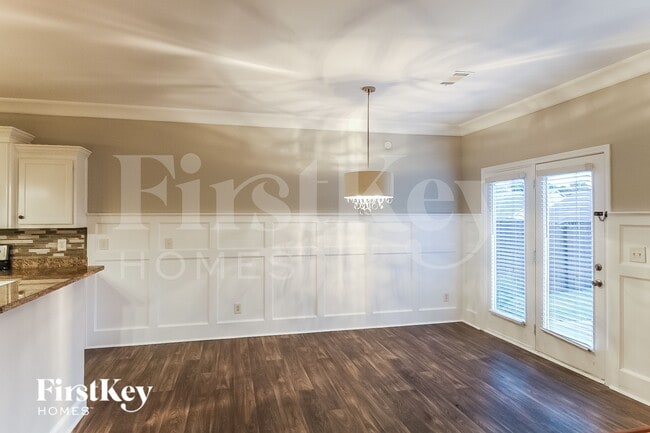 Building Photo - 2071 Lily Valley Dr