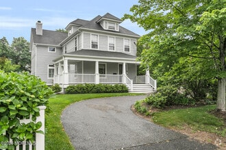 693 River Rd