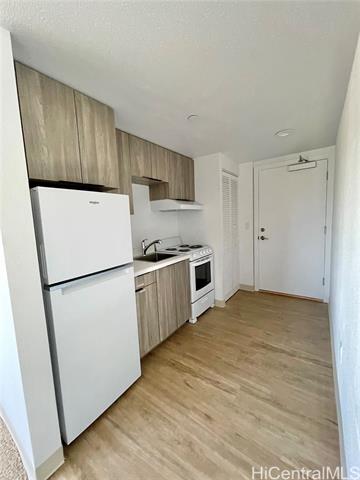 Building Photo - 216 Olive Ave