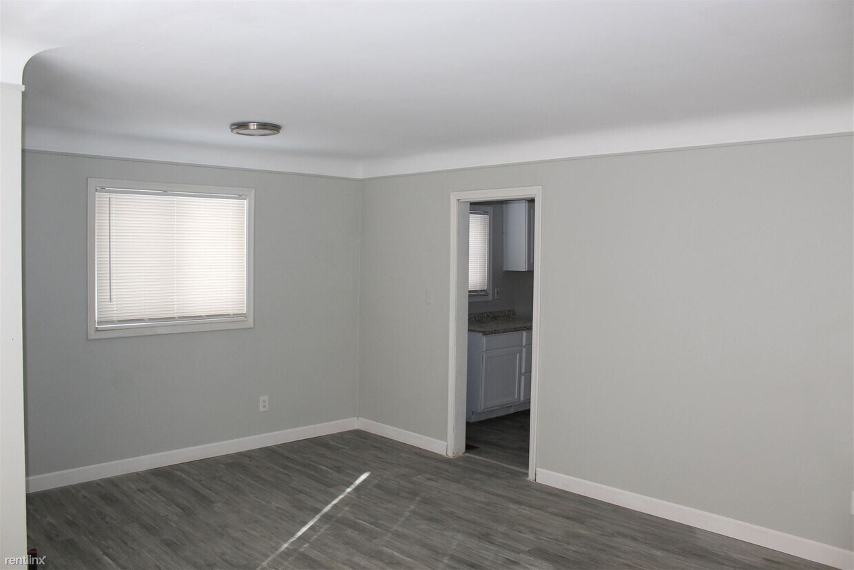 Foto del edificio - 3 br, 1 bath House - 29760 Birchwood St