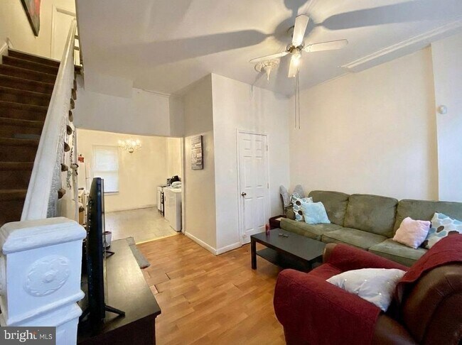 Foto del edificio - 2030 N Gratz St