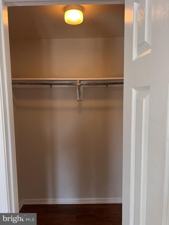 Building Photo - 2079 E Hagert St