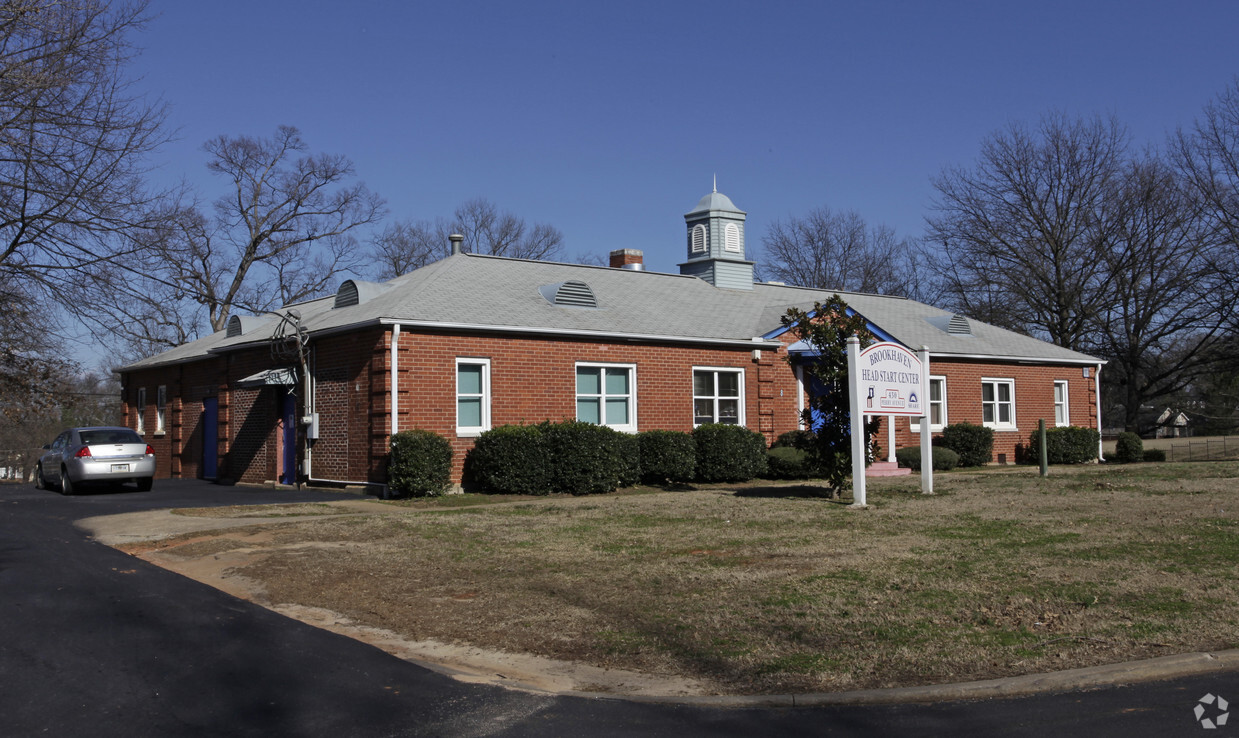 Foto del edificio - Brook Haven Apartments