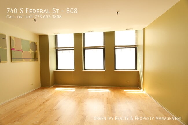 Building Photo - 740 S Federal St
