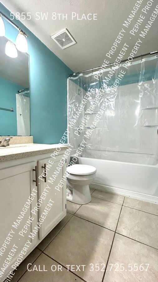 Foto del edificio - 5855 SW 8th Pl