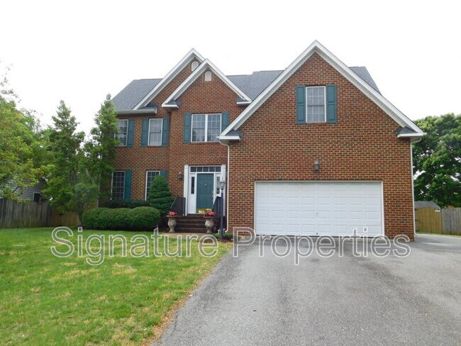 Building Photo - 9351 Summer Oak Dr