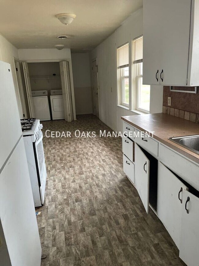 Foto del edificio - 314 S Neal-