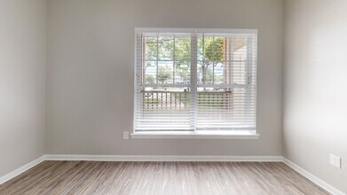 Interior Photo - Bradlee Danvers