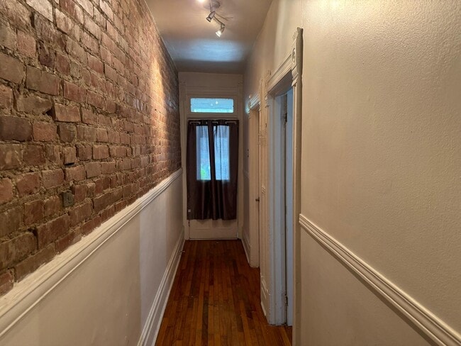 Photo du bâtiment - 4055 Rue Cartier