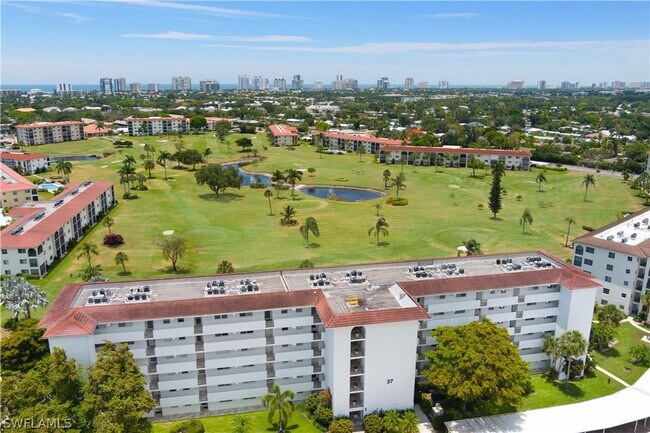 Foto del edificio - 37 High Point Cir E