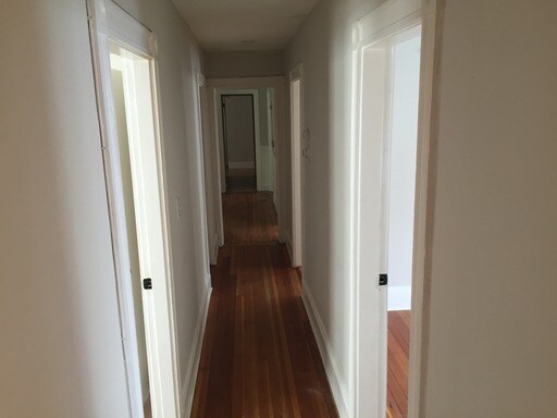Building Photo - 39 Bullard St