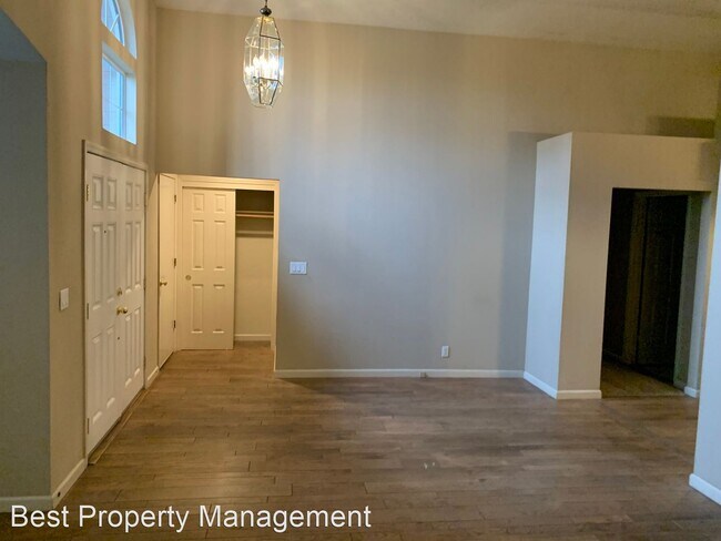 Foto del edificio - 3 br, 2 bath House - 2240 Colonial Ct