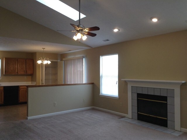Foto del edificio - 5963 Sycamore Forge Dr
