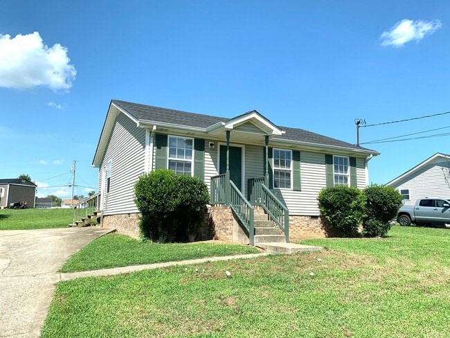 Building Photo - 101 Grant Ave