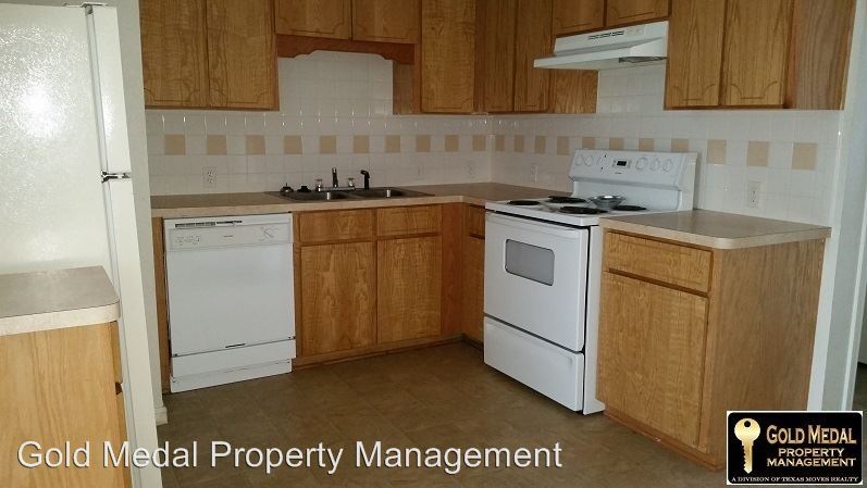 Building Photo - 401 Brittney Way