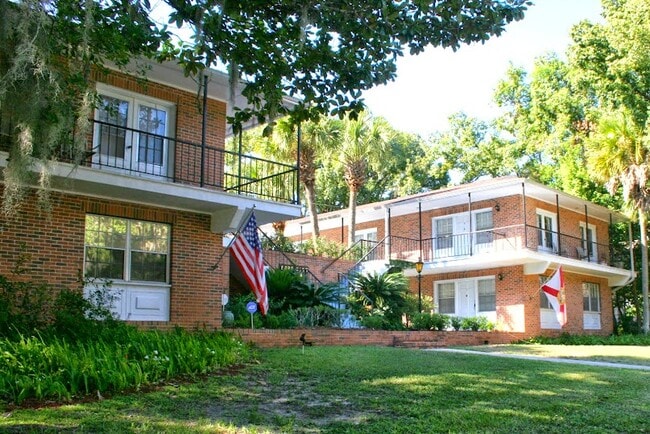 Foto del edificio - Fort King Manor