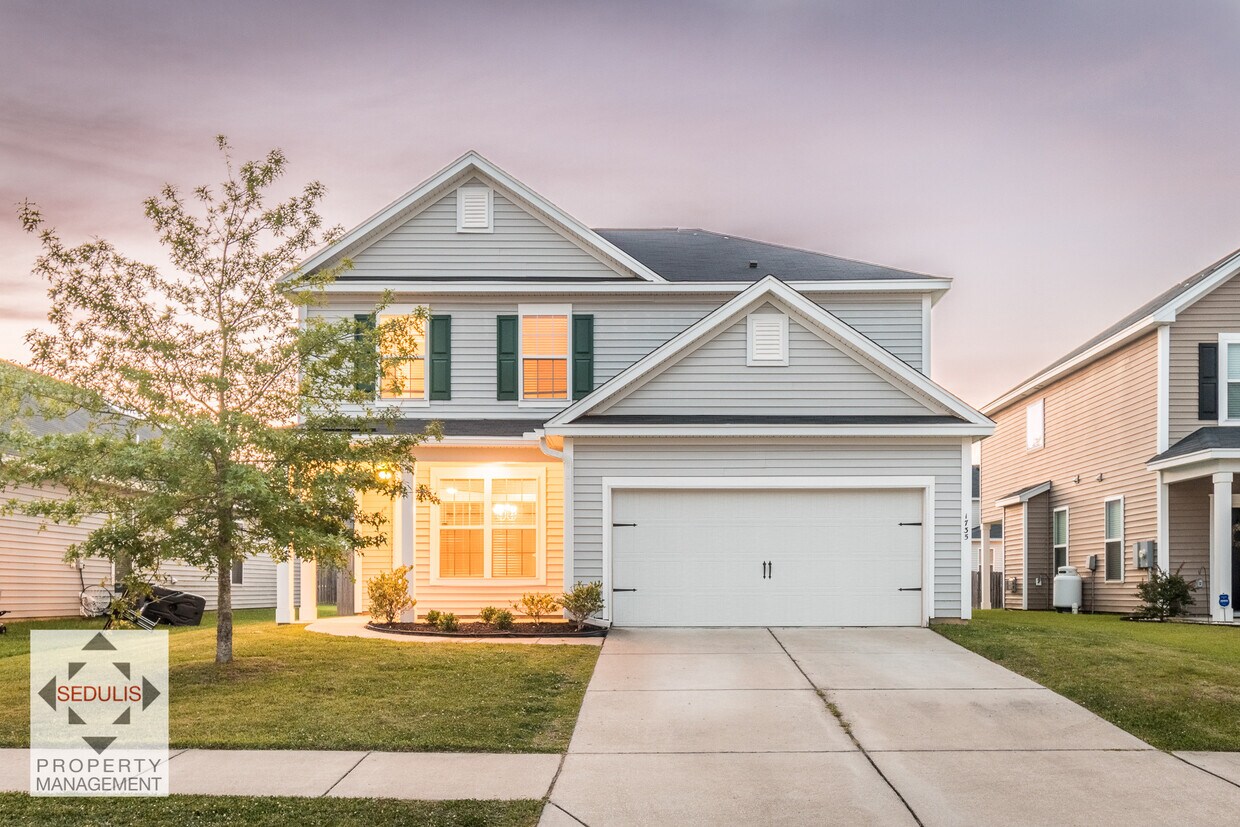 Foto principal - 1735 Diving Duck Ln