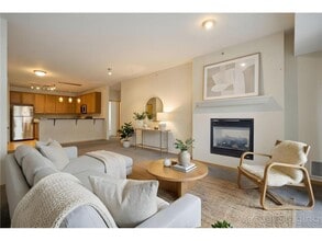 Building Photo - 1505 5th St N