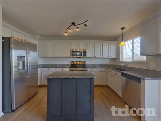 Foto del edificio - 3336 Bexley Dr