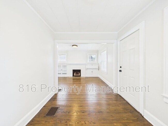 Foto del edificio - 4419 Chestnut Ave