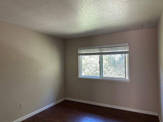 Foto del edificio - Well kept apartment