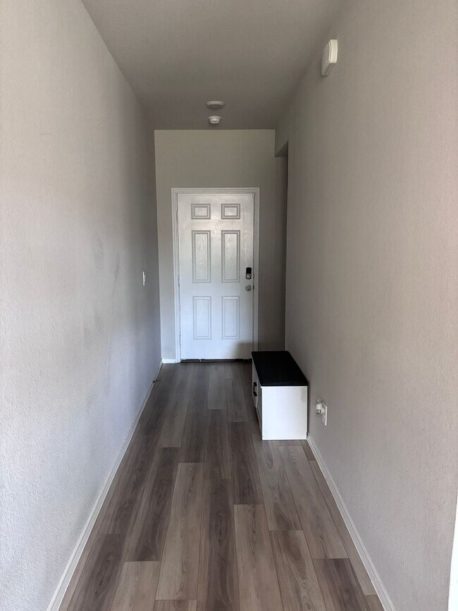 Building Photo - 2702 Wigeon Wy