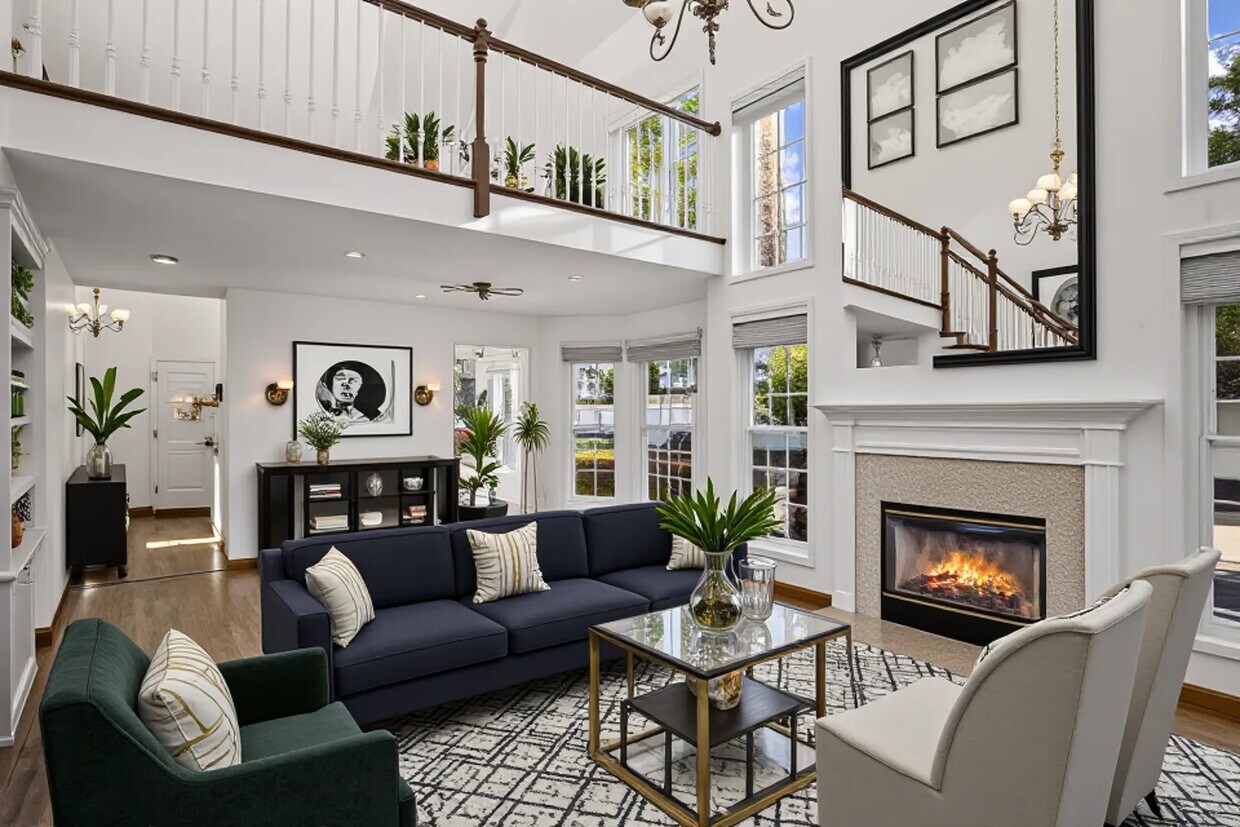 Foto principal - 807 Fairmont Ct