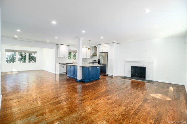 Building Photo - 112 Thornbury Rd