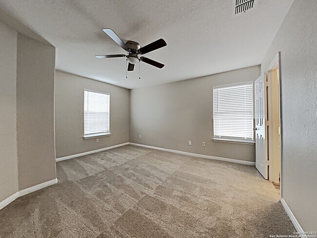 Building Photo - 5815 Apache Canyon