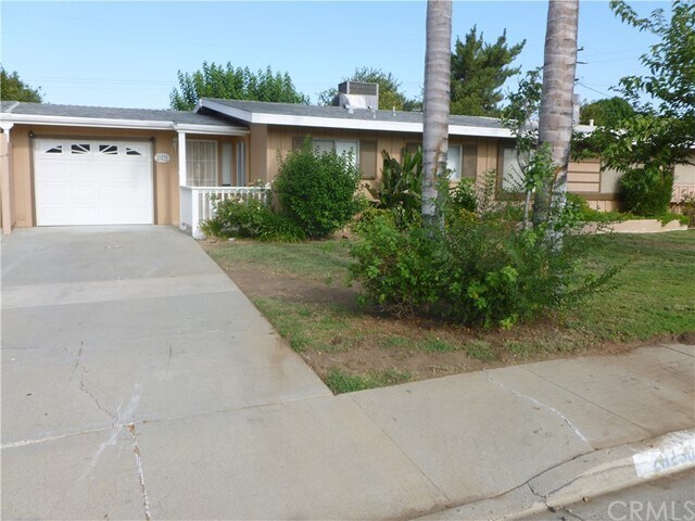 Foto principal - 28230 Northwood Dr
